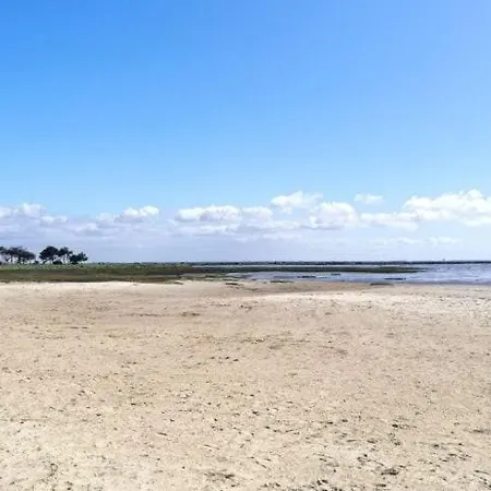 Charming Small 18 M2 Audenge